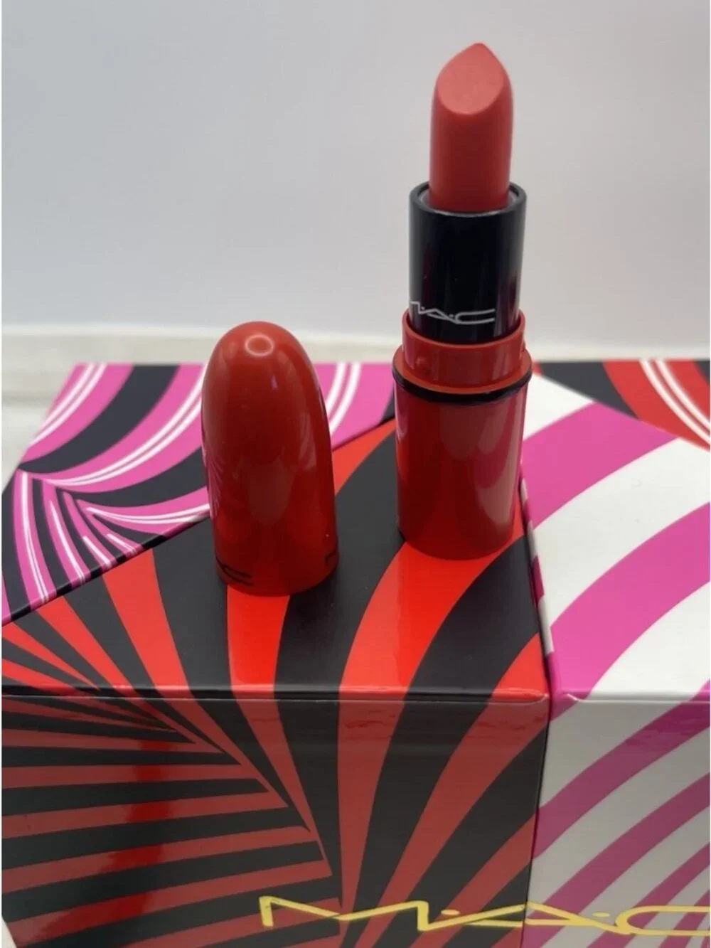 MAC Mini Lipstick Lady Danger Matte A31 Bold Orange Red Travel New NO BOX